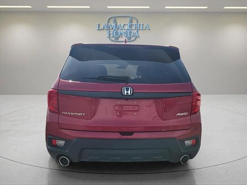 Used 2023 Honda Passport EX-L image 4