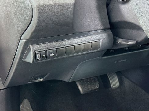 Certified 2024 Toyota Corolla LE FWD image 10