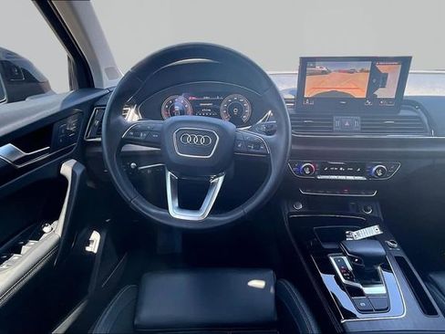 Used 2023 Audi Q5 2.0T Prestige w/ Prestige Package AWD/4WD image 5