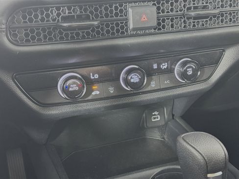 Certified 2023 Honda HR-V LX image 15