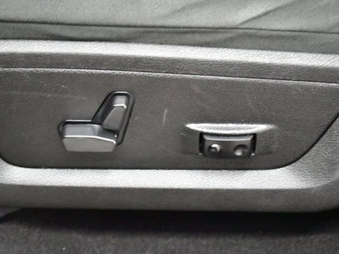 Used 2023 RAM 1500 Classic SLT w/ Trailer & Traction Group image 12