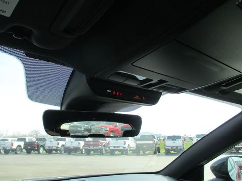 Used 2021 MAZDA MAZDA3 Premium Plus image 30