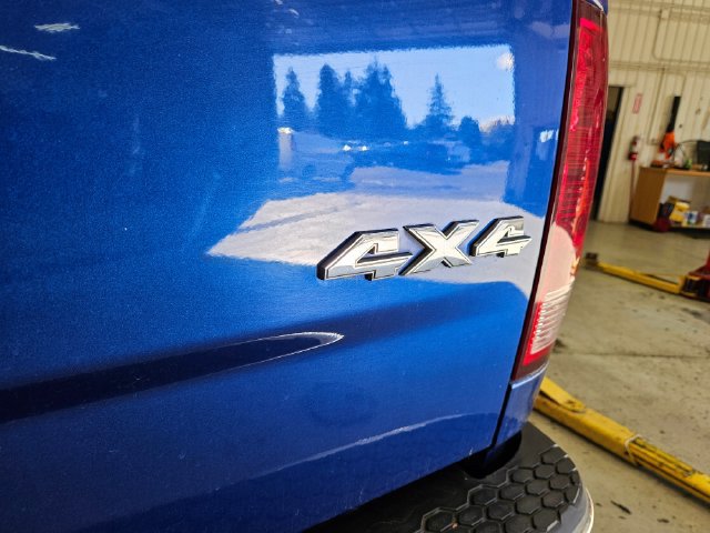 Used 2015 RAM 2500 SLT AWD/4WD image 4
