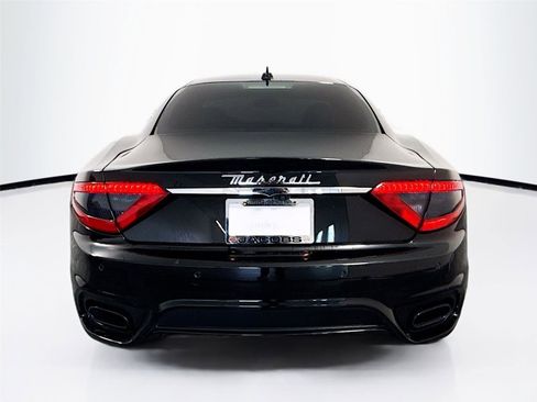 Used 2018 Maserati GranTurismo Sport RWD image 9