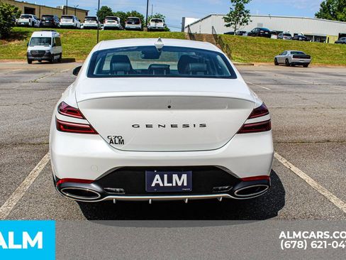 Used 2025 Genesis G70 2.5T RWD image 11