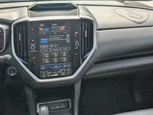 Used 2023 Subaru Ascent Limited AWD/4WD image 18