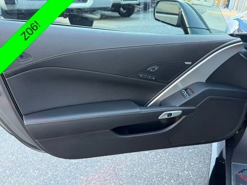 Used 2015 Chevrolet Corvette Z06 w/ 2LZ Preferred Equipment Group image 27