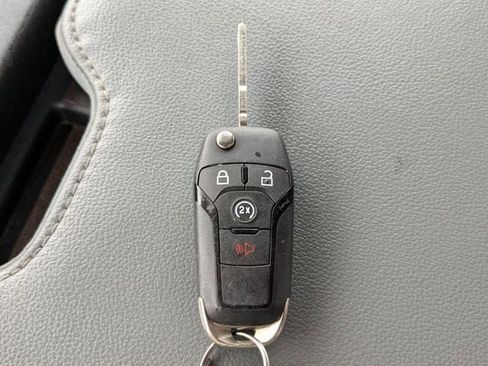 Used 2024 Ford F250 XL image 27