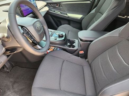 New 2026 Toyota C-HR AWD/4WD image 11