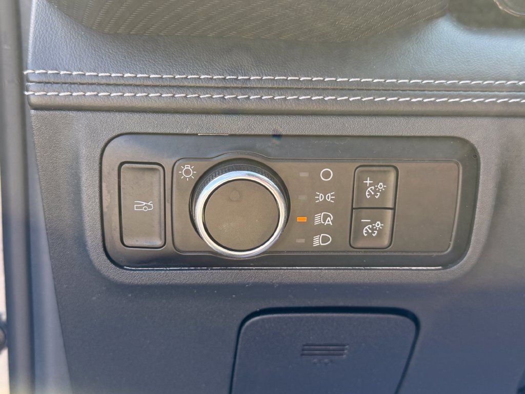 Used 2024 Ford Mustang Premium RWD image 21