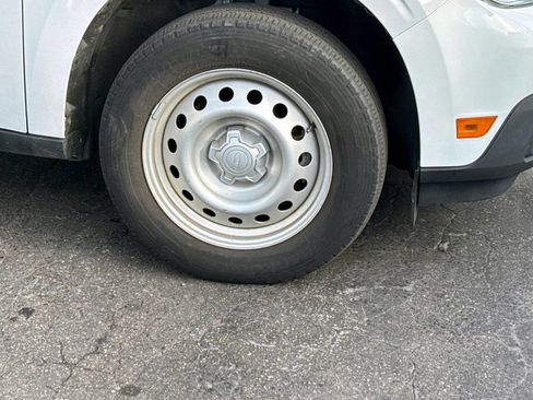 Used 2022 Ford Maverick XL w/ Equipment Group 100A Standard image 7