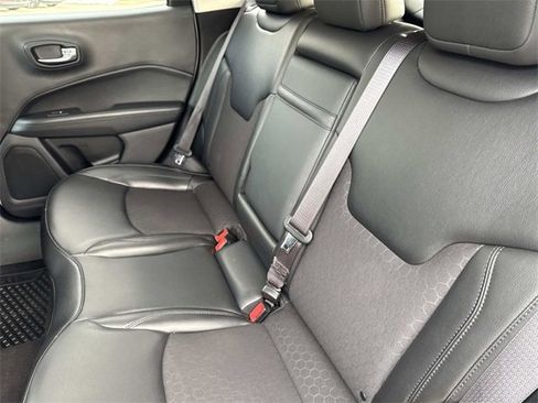 Used 2020 Jeep Compass Latitude image 13
