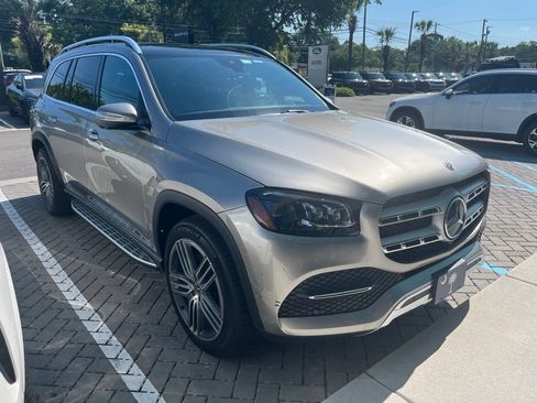 Certified 2022 Mercedes-Benz GLS 450 4MATIC image 3