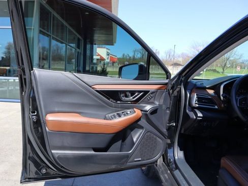 Used 2021 Subaru Outback Touring XT image 15