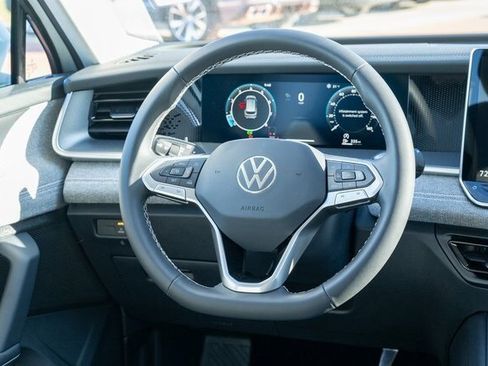 New 2026 Volkswagen Tiguan S image 34