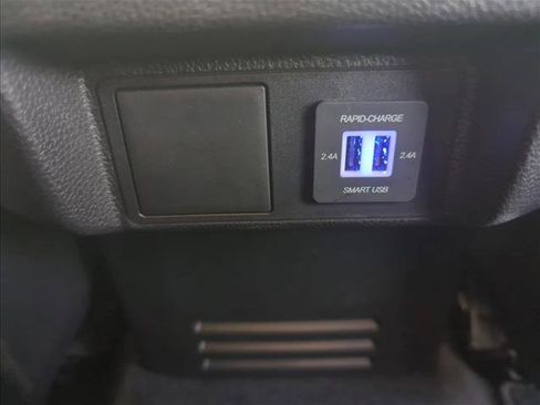 Used 2024 Toyota Tacoma SR5 image 25