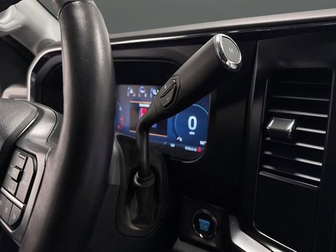 Used 2024 Ford F350 Lariat w/ Chrome Package image 22