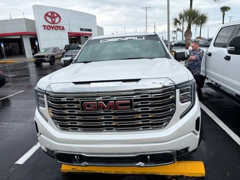 Used 2023 GMC Sierra 1500 Denali w/ Technology Package image 3