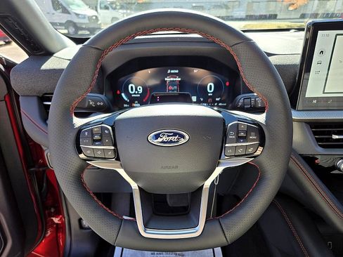 New 2026 Ford Explorer ST-Line image 25