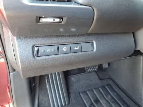Used 2024 Nissan Pathfinder SL w/ Cargo Package AWD/4WD image 12