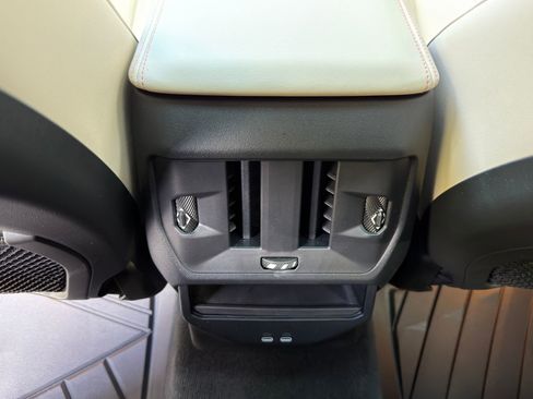 Certified 2025 BMW X3 xDrive30i w/ M Sport Package image 15