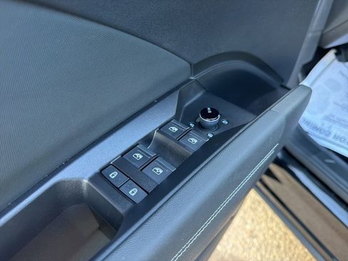 Used 2024 Audi Q4 e-tron Premium Plus w/ Premium Plus AWD/4WD image 11