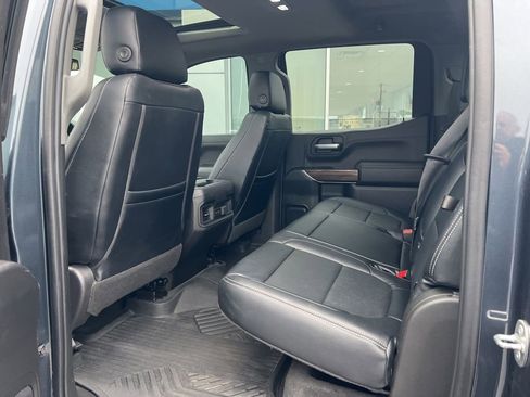 Certified 2021 Chevrolet Silverado 1500 LT Trail Boss w/ Convenience Package II image 7