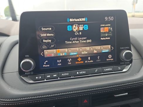 Used 2023 Nissan Rogue SV FWD image 22