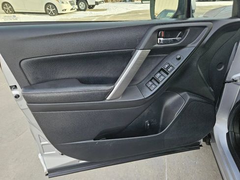 Used 2016 Subaru Forester 2.0XT Premium image 11