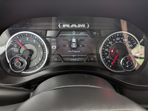 Used 2025 RAM 1500 Big Horn image 37