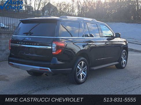 Used 2024 Ford Expedition Limited AWD/4WD image 5