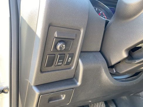 Used 2015 Nissan Rogue S w/ Convenience Package image 9