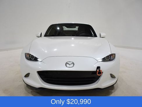 Used 2020 MAZDA MX-5 Miata RF Grand Touring image 2