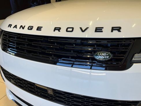 Used 2024 Land Rover Range Rover Sport Dynamic SE AWD/4WD image 14