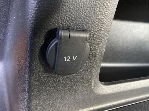 Used 2019 Volkswagen Atlas SEL Premium image 19