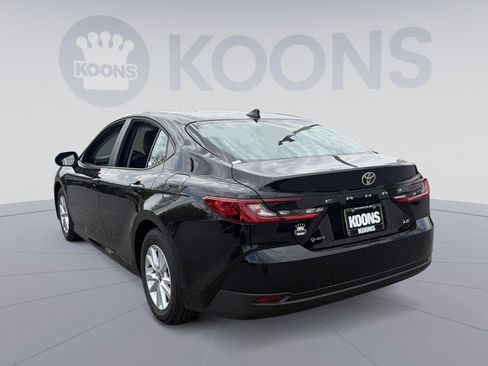 New 2026 Toyota Camry LE FWD image 4