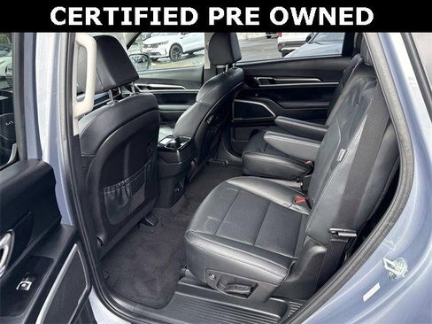 Used 2023 Kia Telluride S image 13