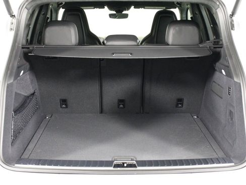 New 2026 Porsche Cayenne GTS image 19