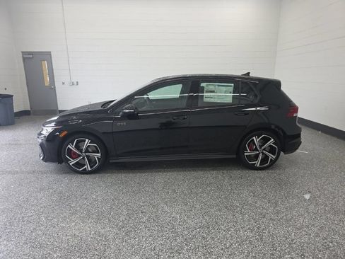 New 2026 Volkswagen GTI SE FWD image 2
