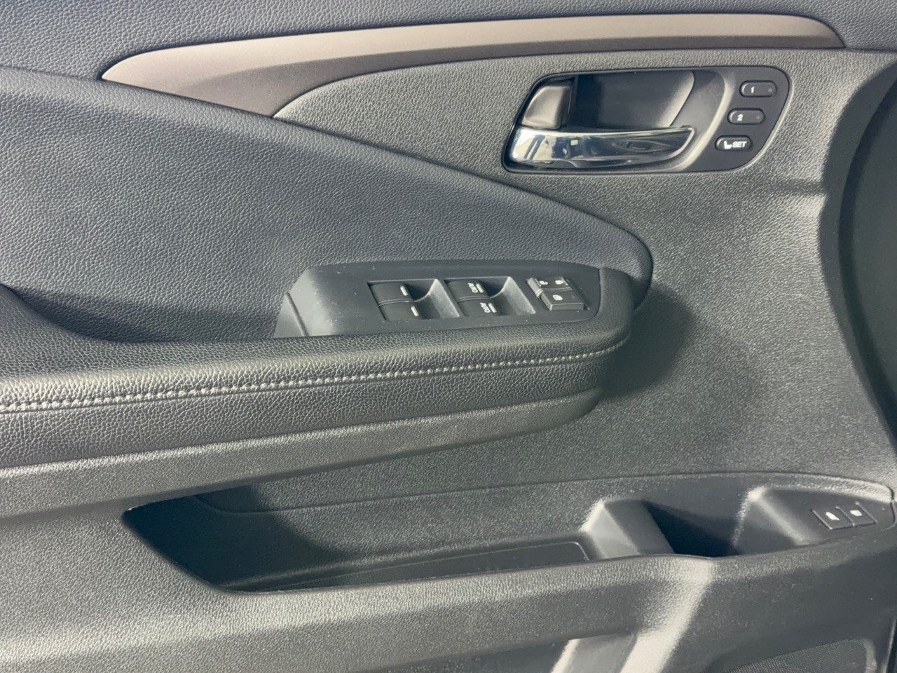 Used 2020 Honda Pilot EX-L image 15