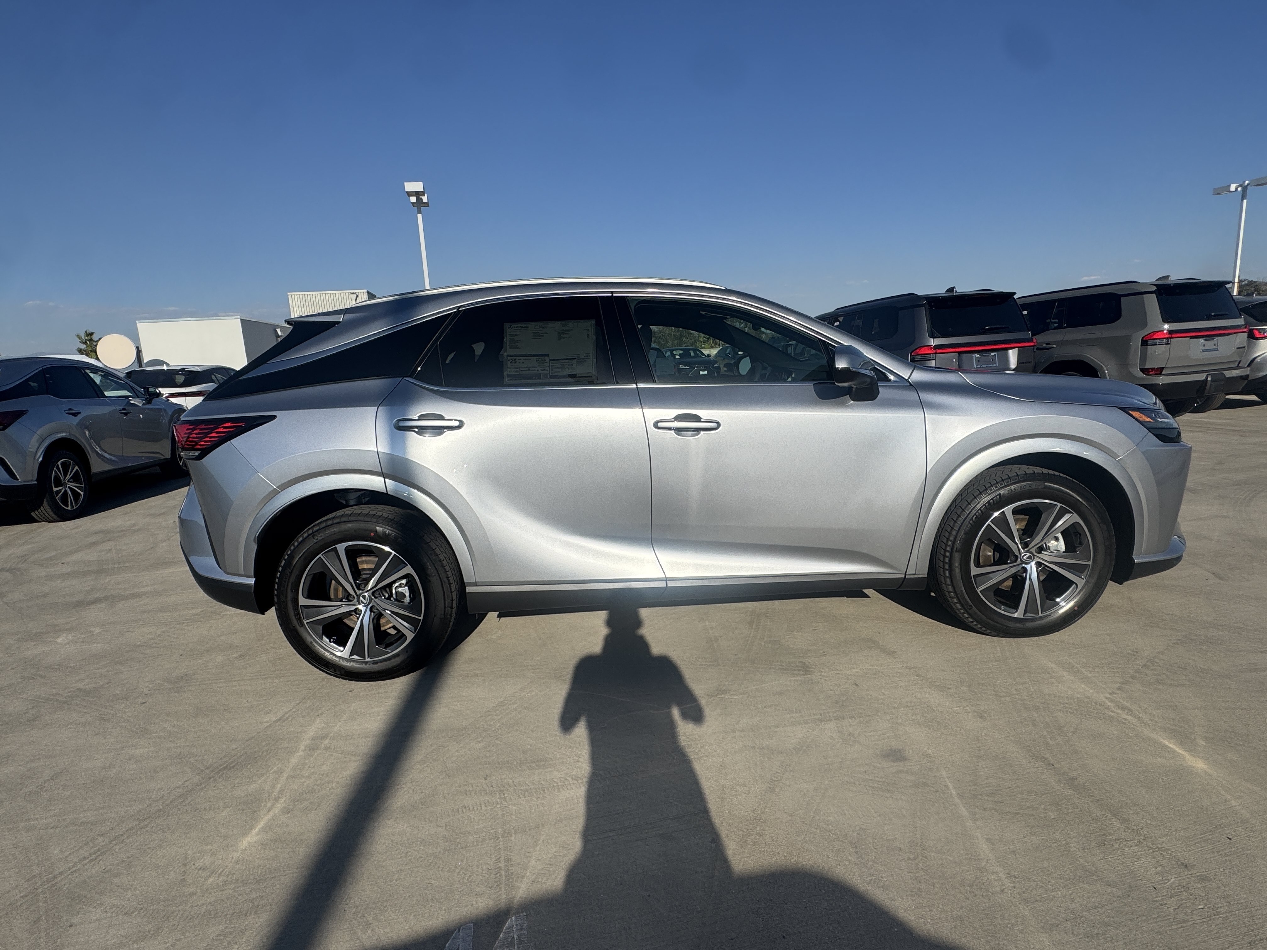 New 2026 Lexus RX 350 FWD image 11