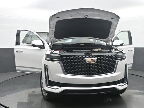 Certified 2023 Cadillac Escalade Premium Luxury AWD/4WD image 54