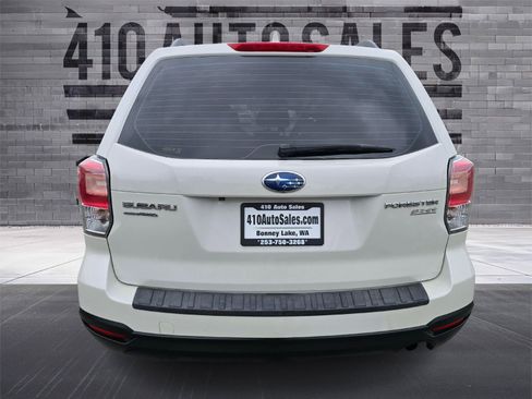 Used 2017 Subaru Forester 2.5i w/ Popular Package #2A AWD/4WD image 4