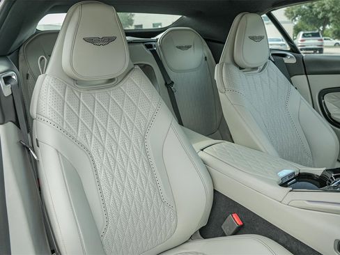 New 2025 Aston Martin DB12 Convertible image 35