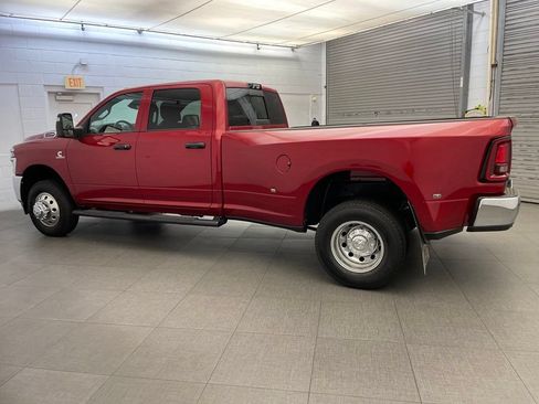 New 2026 RAM 3500 Tradesman AWD/4WD image 5