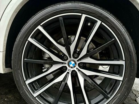 Used 2020 BMW X5 xDrive40i w/ M Sport Package image 34