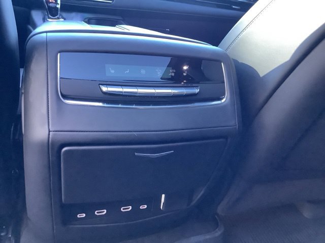 Used 2024 Cadillac Escalade Sport Platinum w/ LPO, ONYX Package AWD/4WD image 24