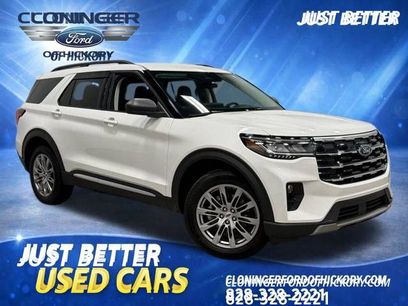 Used 2025 Ford Explorer Active w/ Active Comfort Package