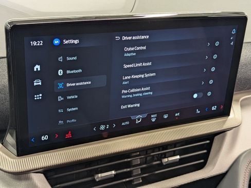 New 2026 Ford Explorer Active image 28