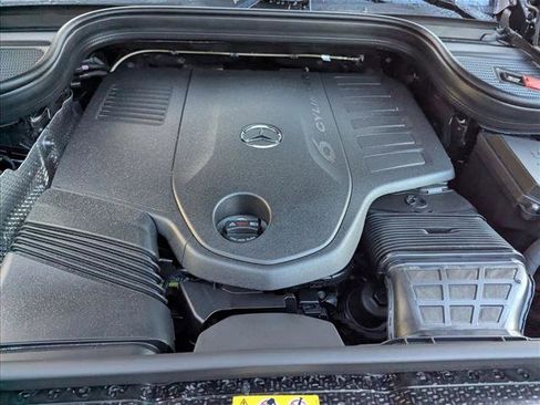 New 2026 Mercedes-Benz GLS 450 4MATIC image 29